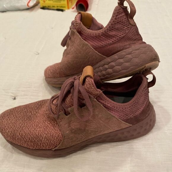 Used New Balance Shoes Cruz V2 9.5 W - Picture 1 of 6